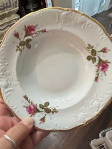 Wawel-Poland-Pompadour-Rose-Soup-Bowl-with-Gold-Rim