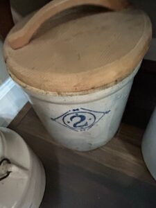 Western-Stoneware-Gallon-Butter-Churn-Crock-with-Lid