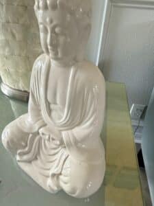 White-Ceramic-Meditating-Buddha-Statue-with-Crackle-Glaze-1