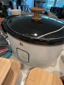 Beautiful-by-Drew-Barrymore-Qt-Programmable-Slow-Cooker-White-Icing