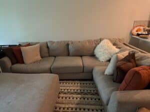Contemporary-Modular-Sectional-Sofa-with-Ottoman-Light-Gray-Fabric