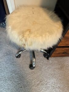 White-Faux-Fur-Rolling-Vanity-Stool