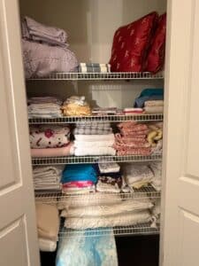 Assorted-Household-Linens-and-Bedding-Collection