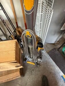 Dyson-DC-Upright-Vacuum-Cleaner