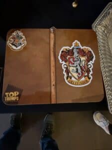 Harry-Potter-Gryffindor-Top-Trumps-Collectors-Tin-with-Cards