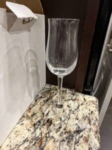 Lenox-Intrigue-Pattern-Wine-Glass