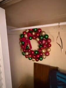 Christmas-Ornament-Wreath