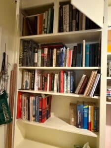 Collection-of-Highlander-Yearbooks-and-Assorted-Hardcover-Books