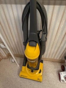 Eureka-Lightspeed-Upright-Vacuum-Cleaner