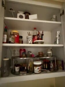 Kitchen-Cabinet-Assortment-with-Tiered-Organizers-and-Scale