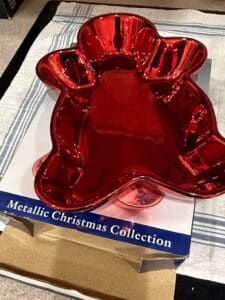 Metallic-Christmas-Collection-Gingerbread-Man-Serving-Dish