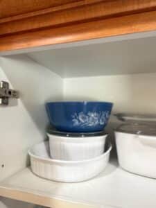 Pyrex-Colonial-Mist-Casserole-Dish