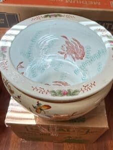 Vintage-Chinese-Famille-Rose-Porcelain-Fish-Bowl-Planter-B-second-image