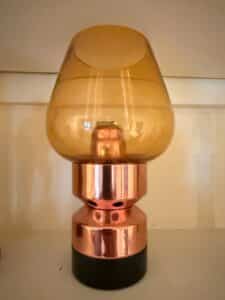 Vintage-Copper-and-Amber-Glass-Kerosene-Oil-Lamp