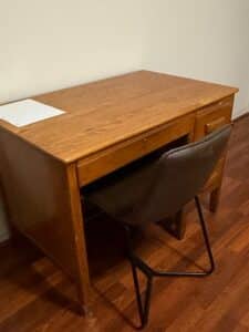 Vintage-Oak-Teachers-Desk