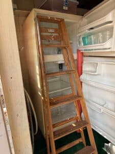 Vintage-Wooden-Step-Ladder