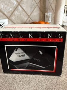 Vintage-s-Voicer-Pyramid-Talking-Clock-MT-Robot-Voice