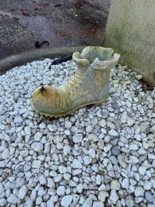 Concrete-Boot-Garden-Planter