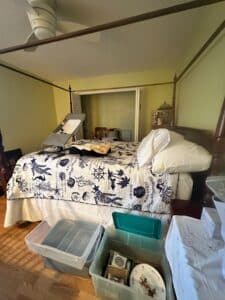 Four-Poster-Canopy-Bed-Frame