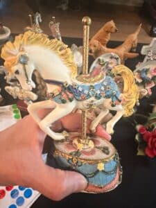 Heritage-House-Collector-Edition-Carousel-Horse-Musical-Figurine