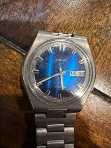 Pulsar-V-A-Quartz-Watch-second-image