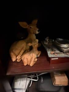 Resin-Doe-and-Fawn-Figurine