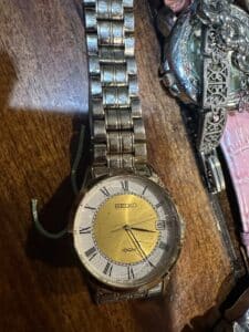 Seiko-N-HR-Quartz-Watch