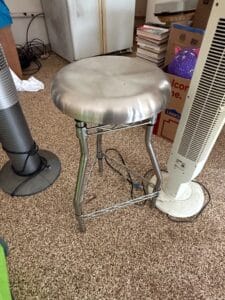 Seville-Classics-UltraDurable-Stainless-Steel-Bar-Stool