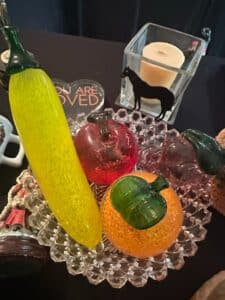Vintage-Art-Glass-Fruit-Set-in-Crystal-Bowl