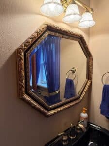 Vintage-Hollywood-Regency-Octagonal-Wall-Mirror