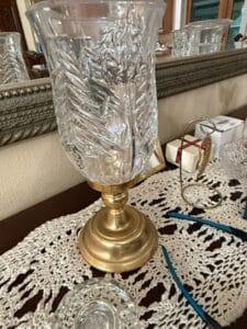 Vintage-International-Silver-Co.-Crystal-Hurricane-Candle-Lamp