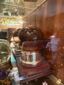 Vintage-Smoked-Glass-Sphere-on-Silver-Plated-Stand