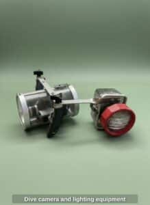 Dive-camera-and-lighting-equipment