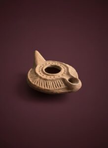 Ancient-Roman-or-Byzantine-Oil-Lamp