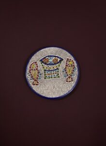 Armenian-Ceramic-Plate-with-Loaves-and-Fish-Motif