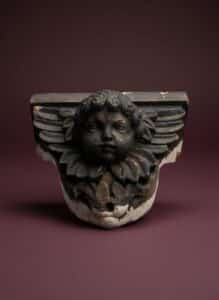 Cherub-Angel-Wall-Bracket-or-Corbel