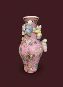Chinese-Famille-Rose-Porcelain-Fertility-Vase-with-Climbing-Children