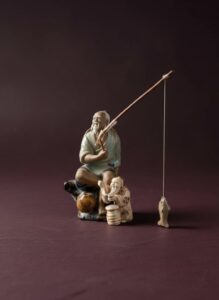 Chinese-Shiwan-Mudman-Figurine-of-Two-Fishermen-1