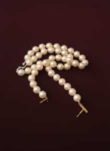 Cultured-Pearl-Necklace-with-K-Gold-Clasp