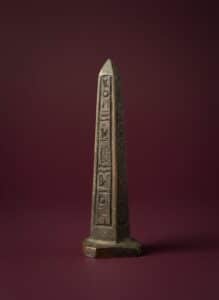 Egyptian-Gods-Chess-Set-with-Ankh-Board-fifth-image