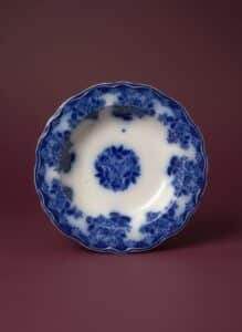 Flow-Blue-Waldorf-Pattern-Plate