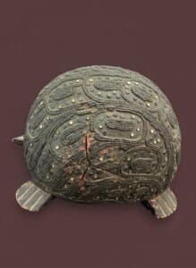 Southeast-Asian-Carved-Wooden-Turtle-Figurine-second-image