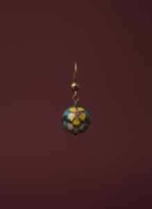 Vintage-Turquoise-Blue-Cloisonn-Enamel-Floral-Ball-Earrings-second-image