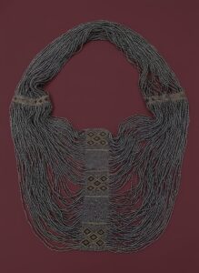 Vintage-s-Style-Flapper-Bib-Necklace-with-Woven-Hematite