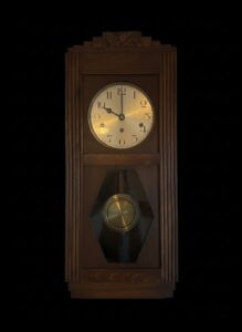 Art-Deco-Oak-Cased-Regulator-Wall-Clock-by-Junghans-1