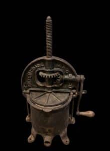 Enterprise-Manufacturing-Co.-Quart-Sausage-Stuffer-and-Fruit-Press