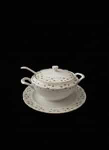 Favolina-Karolina-Diana-Pattern-Soup-Tureen-with-Lid-and-Underplate