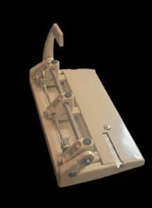 Foothill-Three-Hole-Paper-Punch-third-image