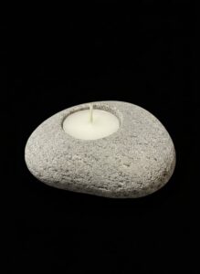 Natural-River-Stone-Tealight-Candle-Holder