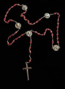 Pope-John-Paul-II-Commemorative-Rosary-and-Case